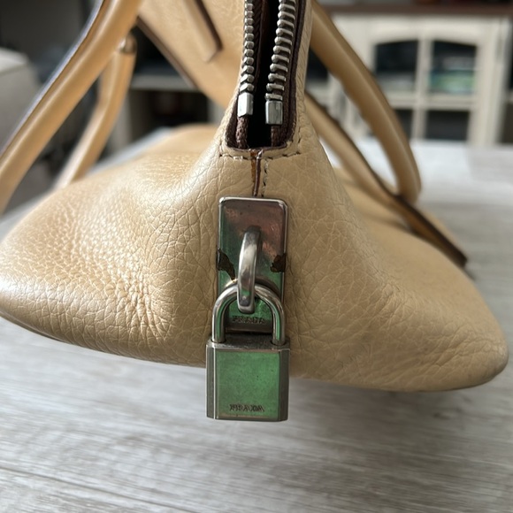 Prada leather tote bag - Picture 5 of 14